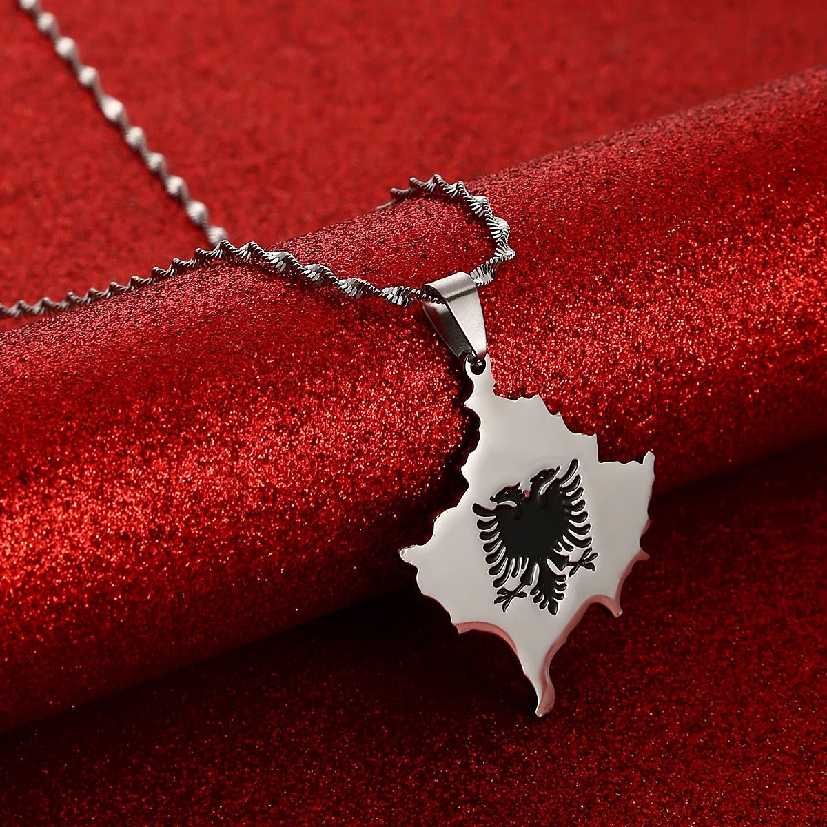 Kosovo Halskette